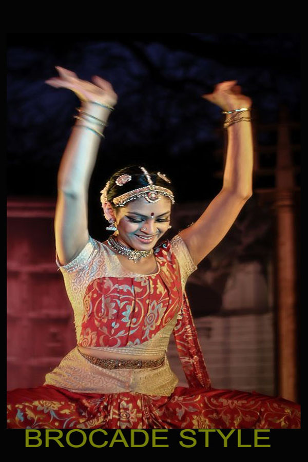 1,647 Bharatanatyam Dancing Stock Photos, High-Res Pictures, and Images -  Getty Images