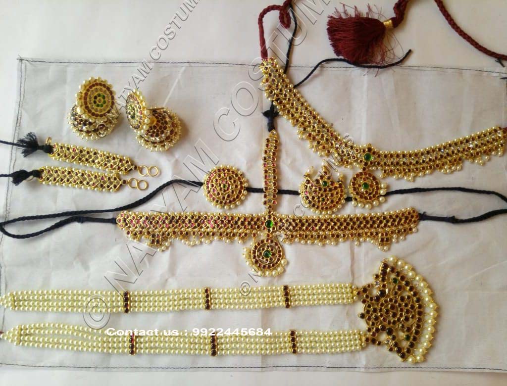 Real temple jewellery kempu silver