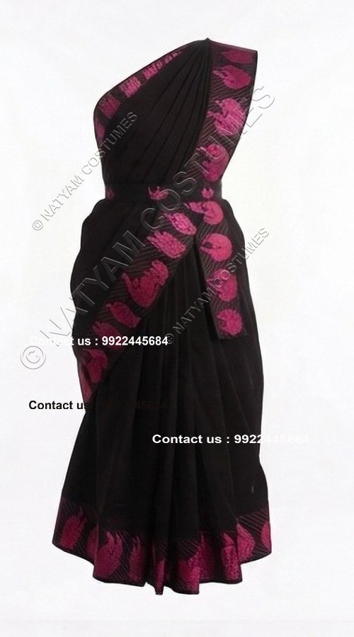 model4 black