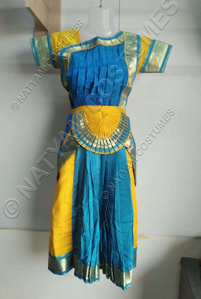 38 26 skirt 12th 3