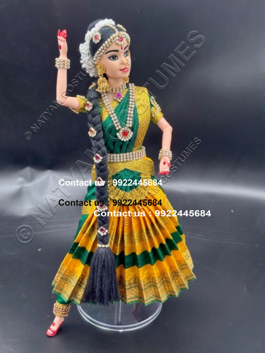 miniature bharatanatyam dance dolls dark green and yellow dress miniature bharatanatyam dance dolls dark green and yellow dress